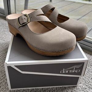 Dansko Britney Nubuck